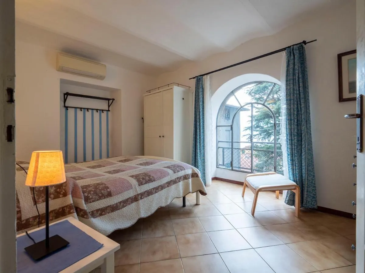 Villa Albertina Βαρένα